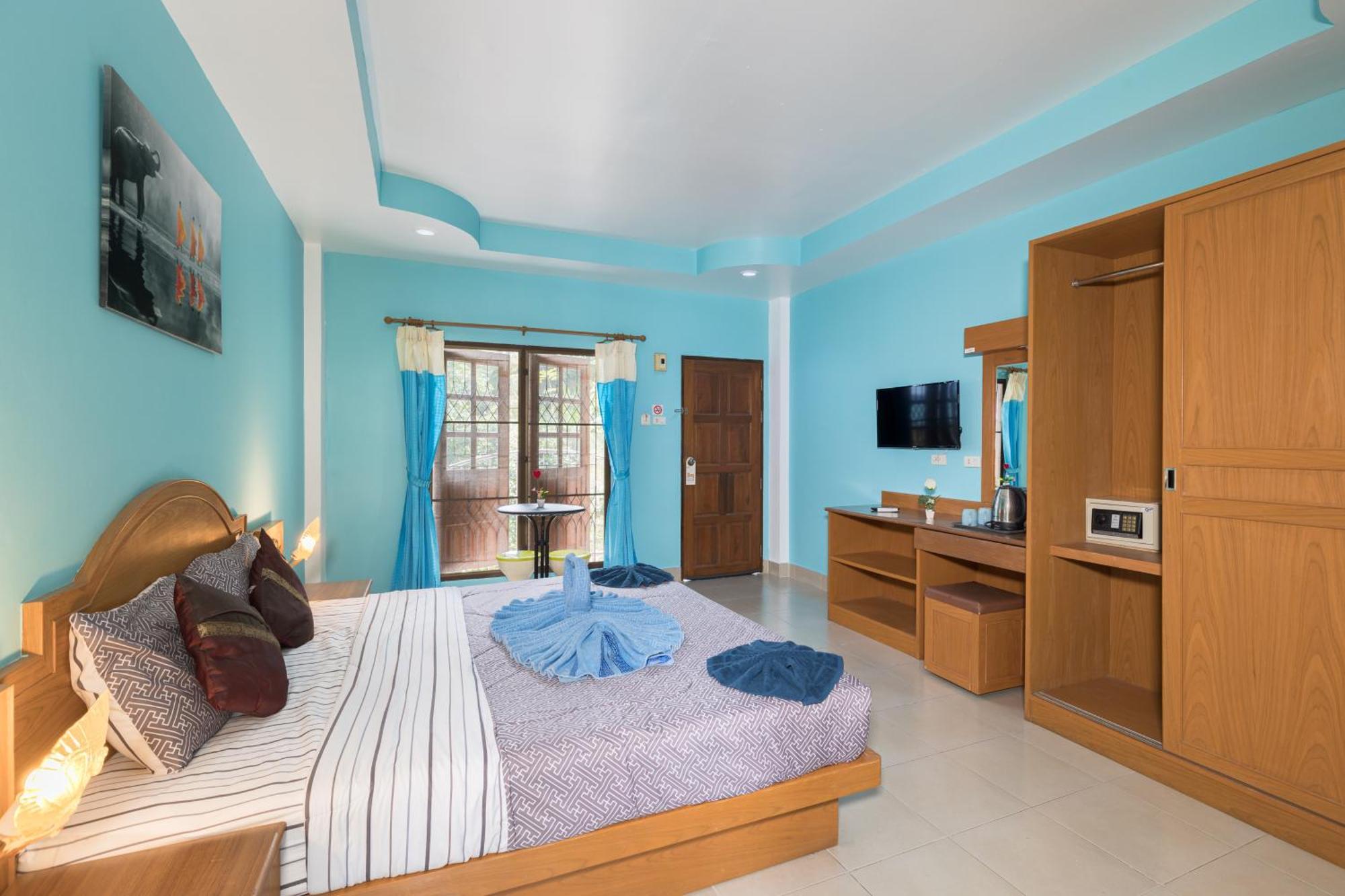 Grand View Hotel Patong Exterior photo