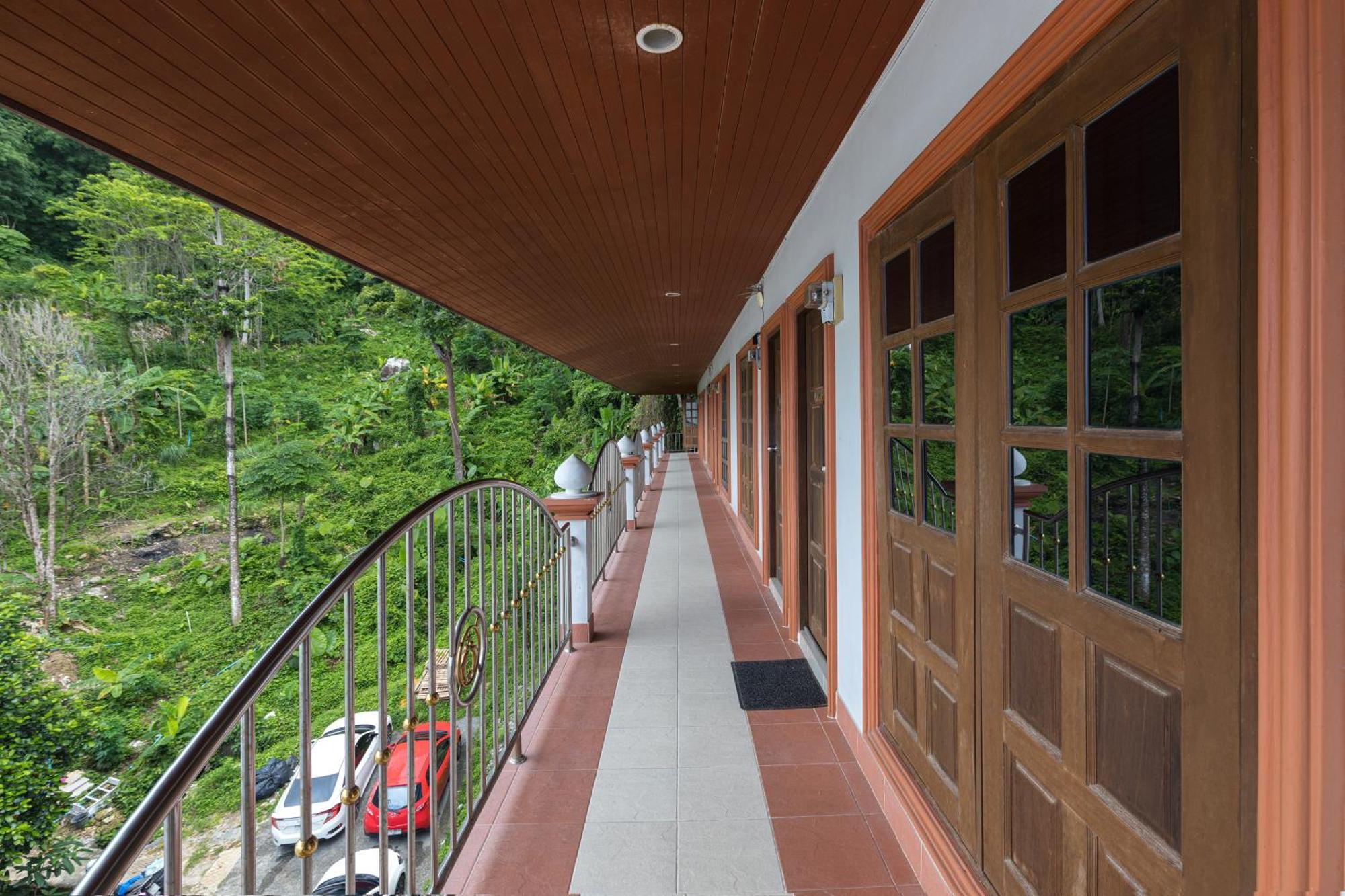 Grand View Hotel Patong Exterior photo