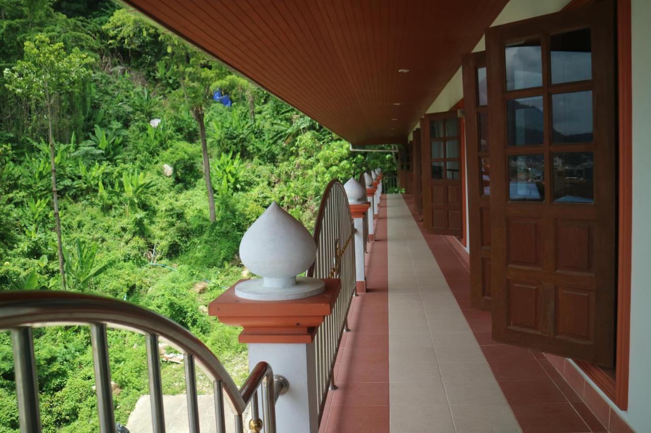 Grand View Hotel Patong Exterior photo